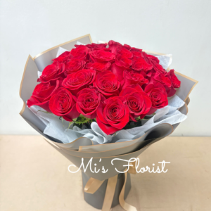 厄瓜多爾紅玫瑰花束 - 30枝（需提前預訂）