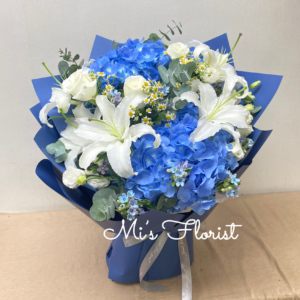 百合花束 - 藍色繡球花 & 白色百合花