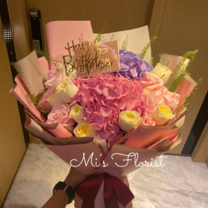 生日花束 / 週年紀念花束 - 繡球花 & 玫瑰花