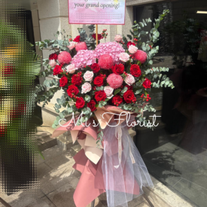 演唱會花籃 & 開張花籃 – 粉色繡球花 & 紅色玫瑰花