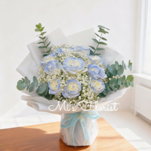 碎冰藍玫瑰花束（9-10枝玫瑰花）
