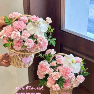 母親節限定 – 粉色康乃馨手提籃（自取限定$388）