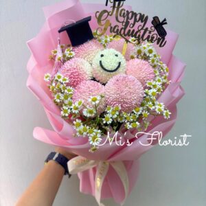 畢業花束 – 女仔哈哈笑臉畢業帽