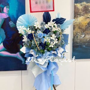 畫展花籃 / 演唱會花藍 / 舞台劇花藍 – 深藍色絲花花藍